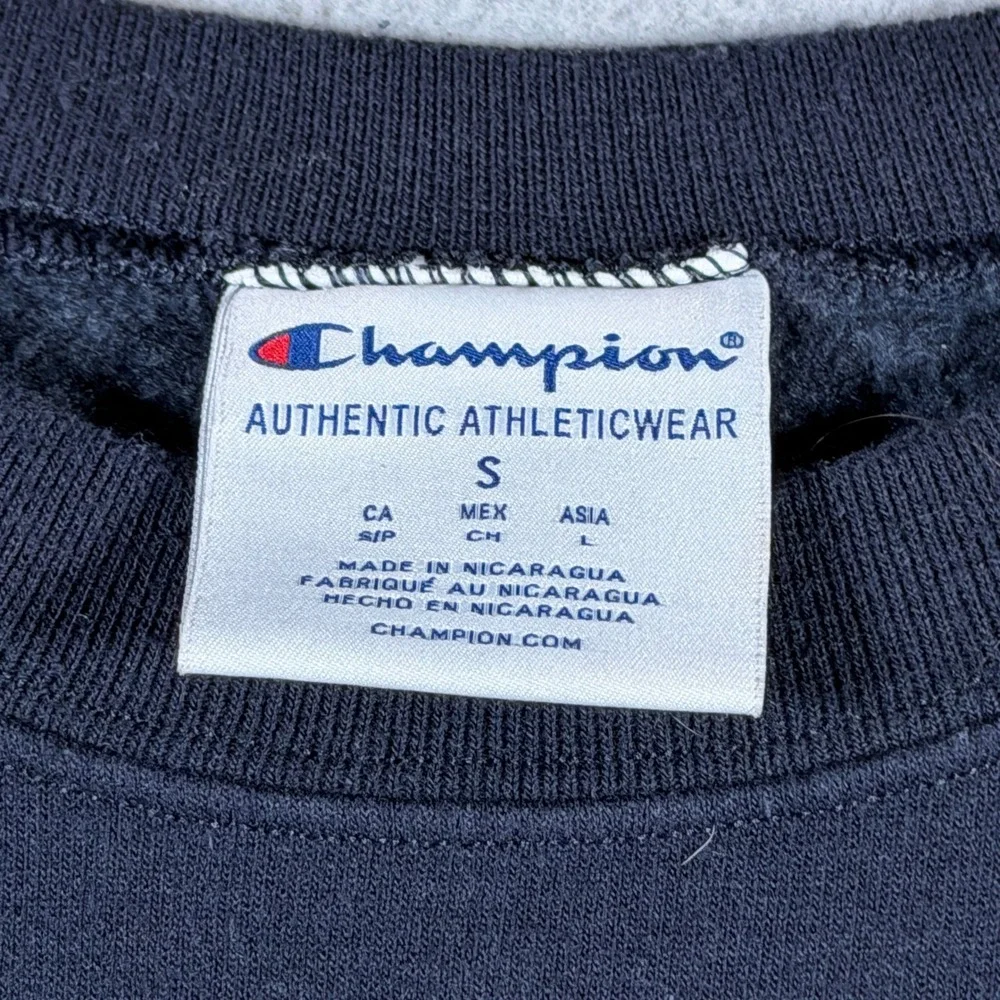 Champion Yale‎ University Crewneck Sweatshirt Navy Blue Small Mens Authentic - Picture 8 of 11